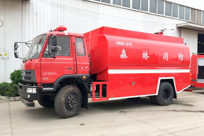 東風四驅(qū)森林消防車